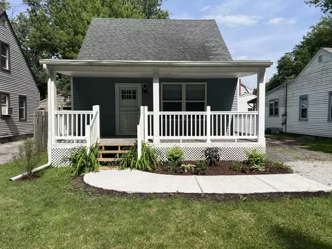 3851 Maple St, Hobart, IN 46342