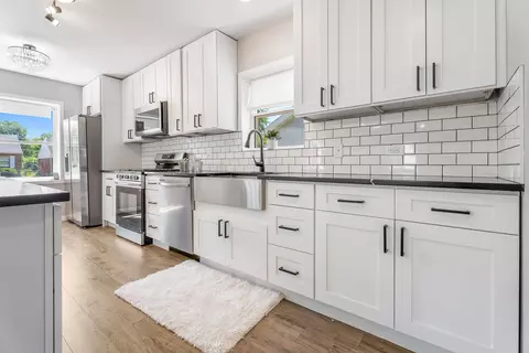 Kitchen - 4600 Buchanan St, Gary, IN 46408 photo 2 of 7