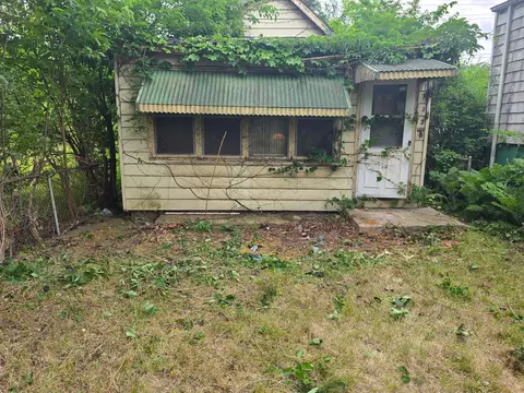 1733 Polk St, Gary, IN 46407