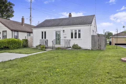 8426 Gordon Dr, Highland, IN 46322