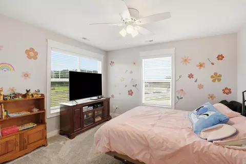 Bedroom - 8605 Manor House Dr, Saint John, IN 46373 photo 4 of 4