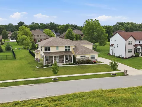 View/Area - 8605 Manor House Dr, Saint John, IN 46373 photo 1 of 4