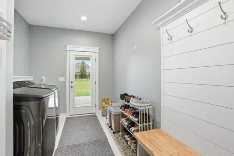 Other - 8605 Manor House Dr, Saint John, IN 46373 photo 3 of 4