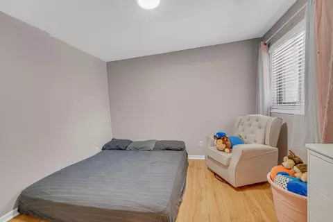 Bedroom - 4942 W 93rd Ct, Crown Point, IN 46307 photo 1 of 5
