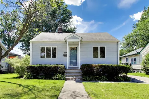 226 N Jay St, Griffith, IN 46319