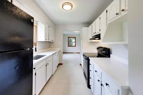 Kitchen - 226 N Jay St, Griffith, IN 46319 photo 2 of 2