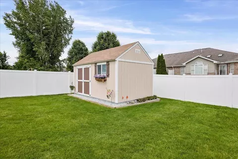 Exterior - 1974 Westridge Dr, Dyer, IN 46311 photo 6 of 10