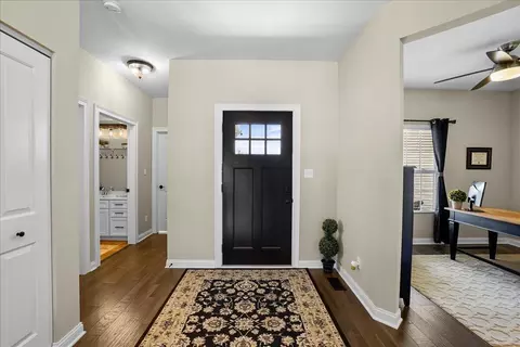 Entry Way - 1974 Westridge Dr, Dyer, IN 46311 photo 1 of 3