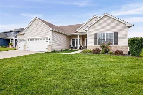 Exterior - 1974 Westridge Dr, Dyer, IN 46311 photo 2 of 10