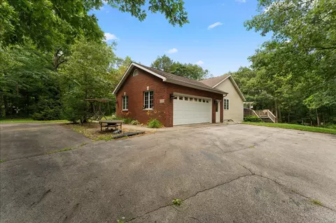 Exterior - 10856 N Makeever Dr, De Motte, IN 46310 photo 11 of 13