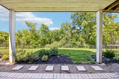 Exterior - 145 Ridgeview Dr, Valparaiso, IN 46385 photo 5 of 7