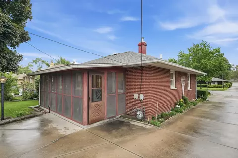 Exterior - 748 N Jay St, Griffith, IN 46319 photo 4 of 6