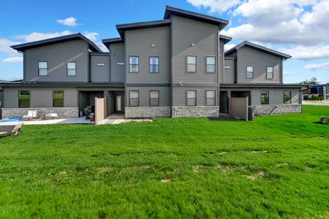 Exterior - 264 Nomo Pl, Crown Point, IN 46307 photo 5 of 5