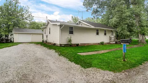 14515 Wheeler St, Cedar Lake, IN 46303