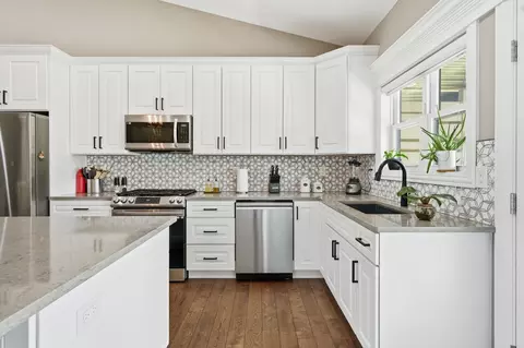 Kitchen - 1519 E 177th Ct, Lowell, IN 46356 photo 4 of 4
