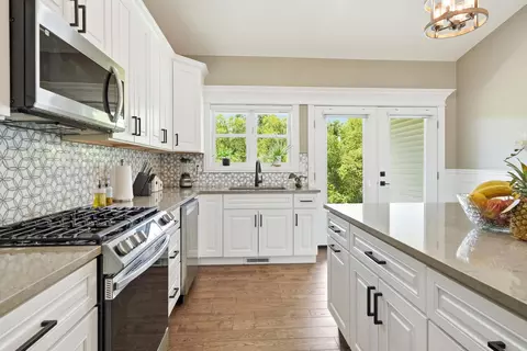 Kitchen - 1519 E 177th Ct, Lowell, IN 46356 photo 1 of 4