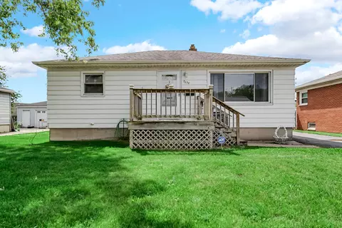 7638 Missouri Ave, Hammond, IN 46323