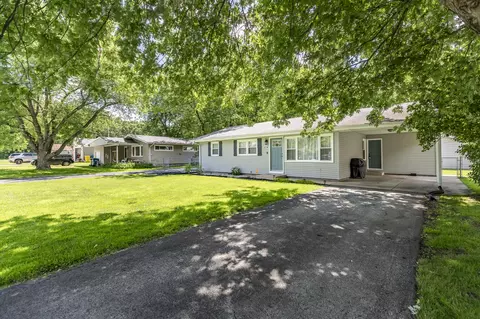 Exterior - 834 S Cline Ave, Griffith, IN 46319 photo 3 of 11