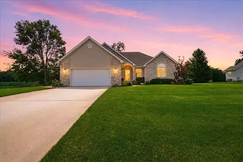 518 Golden Rain Ct, De Motte, IN 46310