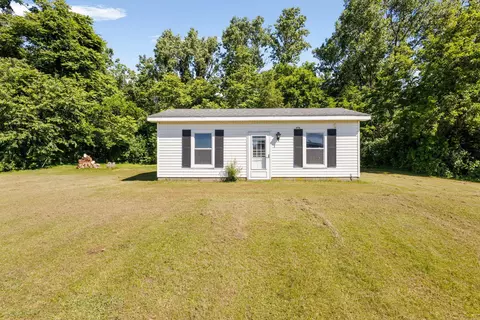 Other - 1351 E Colonial Dr, La Porte, IN 46350 photo 8 of 9