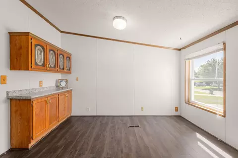 Other - 1351 E Colonial Dr, La Porte, IN 46350 photo 2 of 9