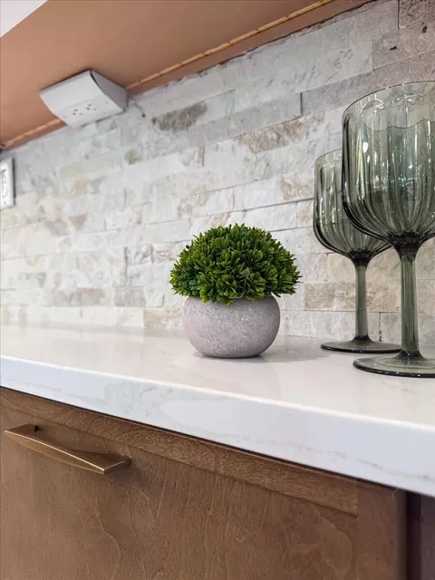 Kitchen - 6185 E 107th Pl, Crown Point, IN 46307 photo 15 of 15