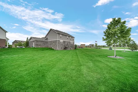 Exterior - 10227 Sentry Dr, Saint John, IN 46373 photo 6 of 6