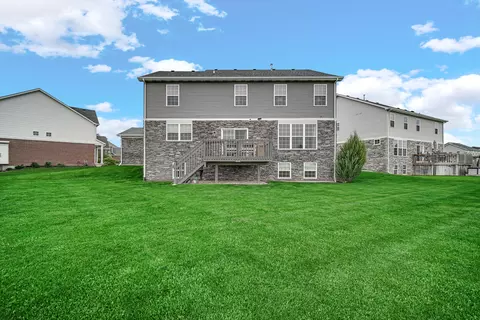 Exterior - 10227 Sentry Dr, Saint John, IN 46373 photo 5 of 6