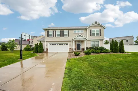 Exterior - 366 E 130th Ln, Crown Point, IN 46307 photo 2 of 12