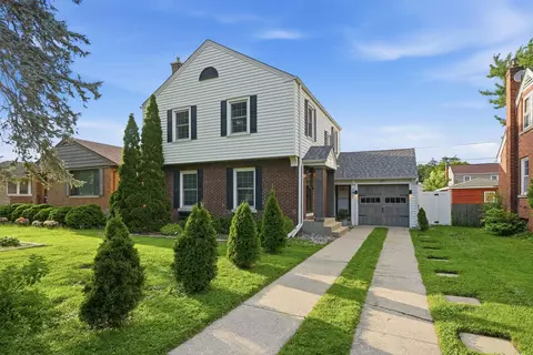 237 Sunnyside Ave, Munster, IN 46321
