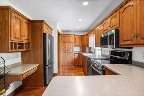 Kitchen - 201 S Heritage Dr, Delphi, IN 46923 photo 2 of 5