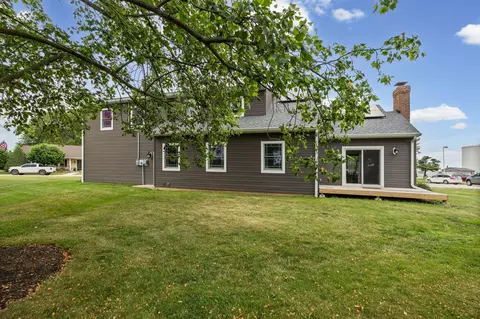 Exterior - 201 S Heritage Dr, Delphi, IN 46923 photo 7 of 10