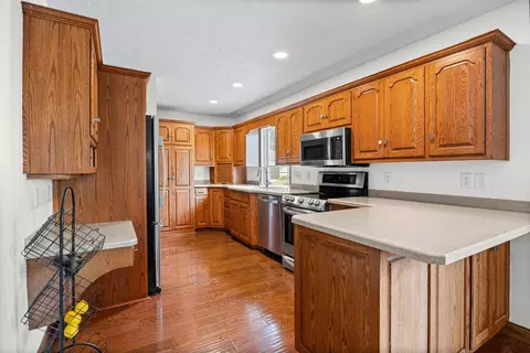 Kitchen - 201 S Heritage Dr, Delphi, IN 46923 photo 1 of 5