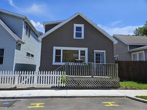 316 W 11th St, Michigan City, IN 46360