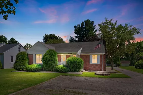 2404 Monroe St, La Porte, IN 46350