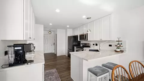 11175 Vermont Cir, Crown Point, IN 46307 photo 6