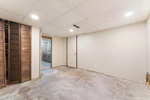 Bedroom - 8829 Parrish Ave, Highland, IN 46322 photo 1 of 3