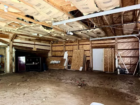 23721 Tyler St, Shelby, IN 46377 photo 9