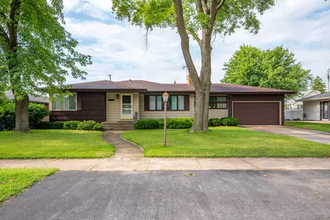 3413 Lincoln St, Highland, IN 46322