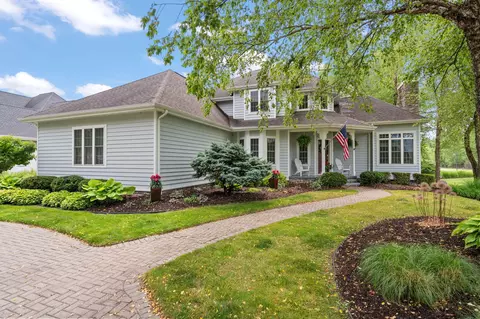 1035 Kilarney Rd, Chesterton, IN 46304