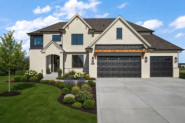 10059 Lilac Cv, Saint John, IN 46373