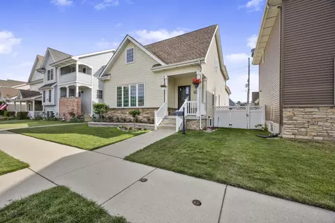 Exterior - 1600 Center St, Whiting, IN 46394 photo 4 of 6