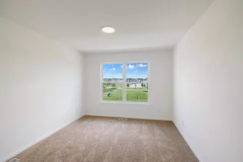Bedroom - 1609 Parkside Ln #E, Dyer, IN 46311 photo 1 of 4