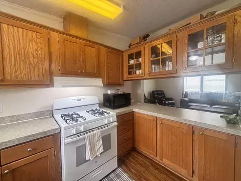 Kitchen - 10148 S 210, Monon, IN 47959 photo 2 of 3