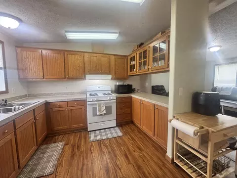 Kitchen - 10148 S 210, Monon, IN 47959 photo 1 of 3
