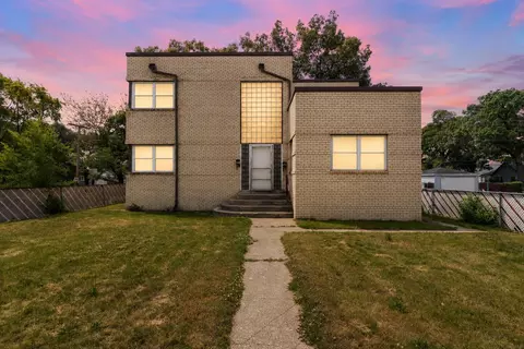 540 165th St, Hammond, IN 46324