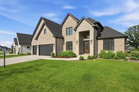 Exterior - 9533 Tall Grass Trl, Saint John, IN 46373 photo 4 of 4
