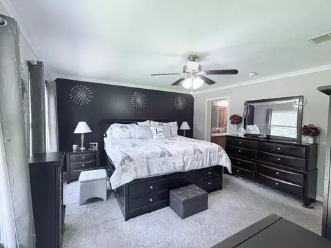 Bedroom - 1727 W 48th Pl, Gary, IN 46408 photo 2 of 6