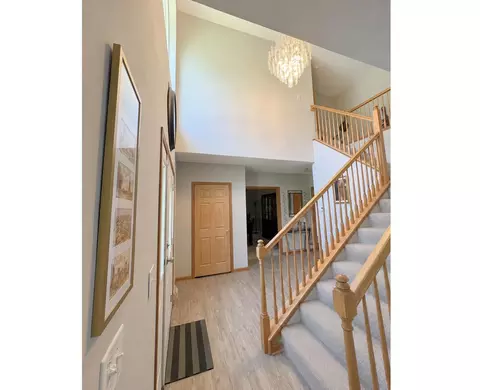 Entry Way - 1727 W 48th Pl, Gary, IN 46408 photo 3 of 9