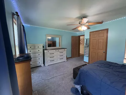 Bedroom - 1727 W 48th Pl, Gary, IN 46408 photo 4 of 6